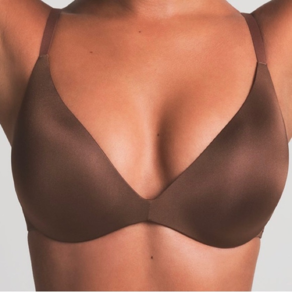 SKIMS Chocolate Brown Bra - Picture 1 of 3